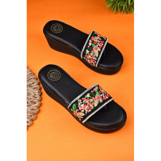 Stylish Ethnic Heel Wedges Sandal For Women's